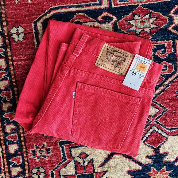 Levi's Denim - ‼️BLACK FRIDAY BOGO FREE ALL ITEMS‼️ LEVI 550